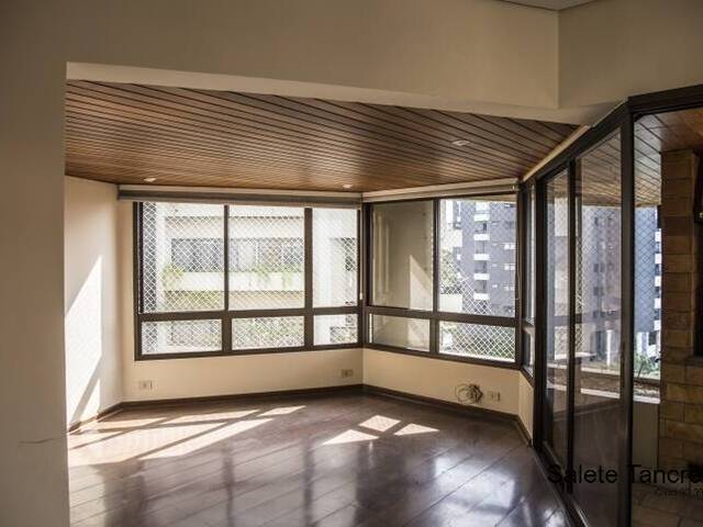 #ST 0769 - Apartamento para Venda em São Paulo - SP