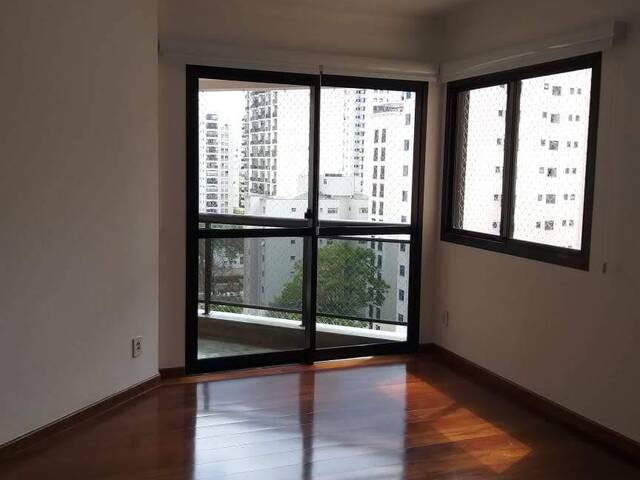 #ST3192 - Apartamento para Venda em São Paulo - SP